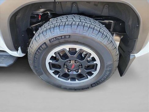 Used 2026 Toyota 4Runner TRD Off-Road Premium AWD/4WD image 12