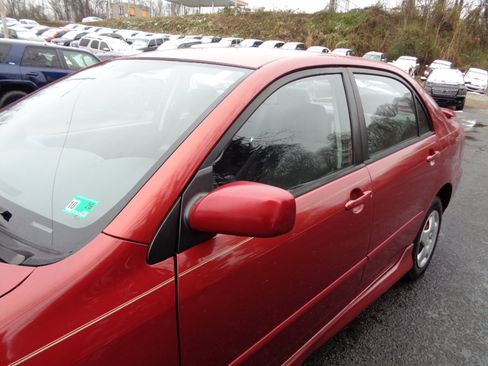 Used 2004 Toyota Corolla LE image 10
