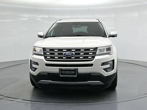 Certified 2017 Ford Explorer Limited FWD image 55