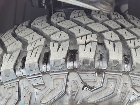 Used 2021 Ford Bronco Big Bend w/ Sasquatch Package AWD/4WD image 13