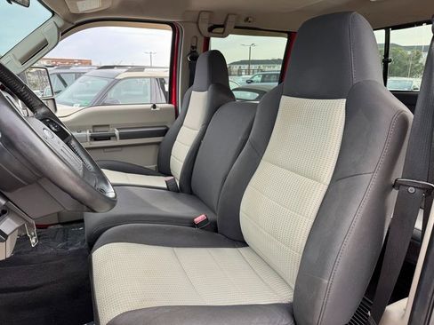 Used 2008 Ford F350 4x4 Crew Cab DRW Super Duty image 14