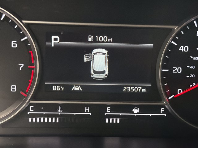 Certified 2023 Kia Sorento LX AWD/4WD image 18