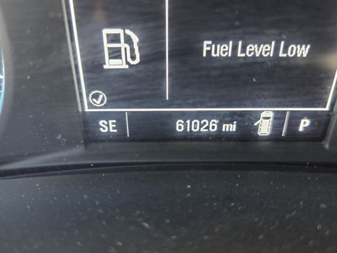 Certified 2024 Chevrolet Equinox LS FWD image 23