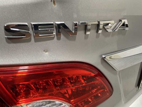 Used 2013 Nissan Sentra SV w/ Driver Pkg image 7