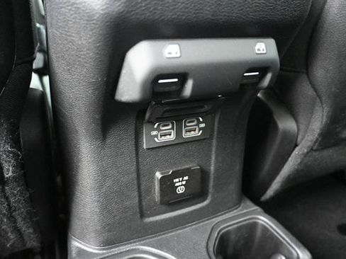 Used 2021 Jeep Gladiator Rubicon w/ Cold Weather Group AWD/4WD image 26
