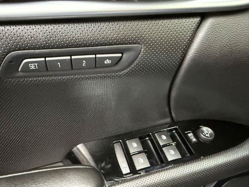 Used 2017 Cadillac XTS Luxury FWD image 11