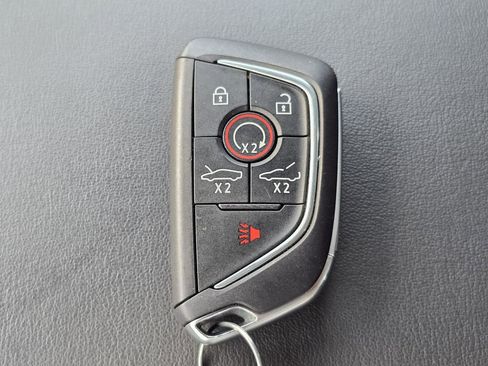 Certified 2023 Chevrolet Corvette Stingray Coupe w/ Z51 Performance Package image 32