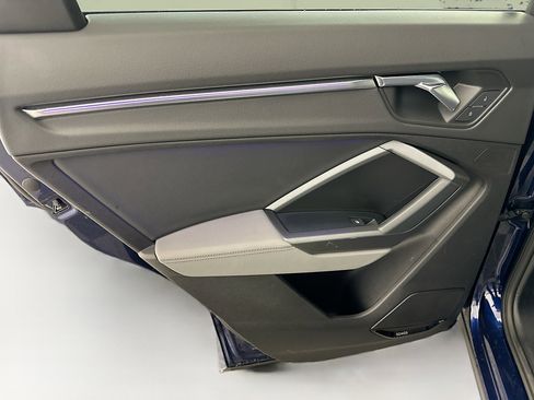 Used 2022 Audi Q3 2.0T Premium Plus w/ Premium Plus Package image 28