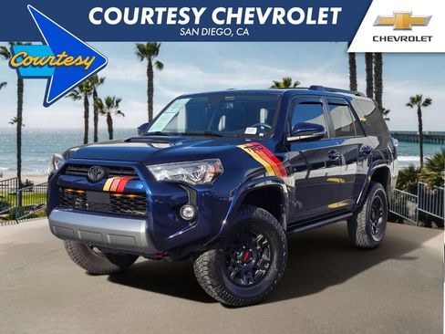 Used 2022 Toyota 4Runner TRD Off-Road Premium w/ Moonroof Package AWD/4WD image 1
