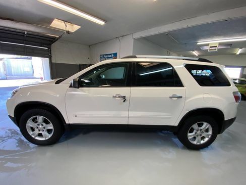 Used 2010 GMC Acadia SL w/ Preferred Package image 21