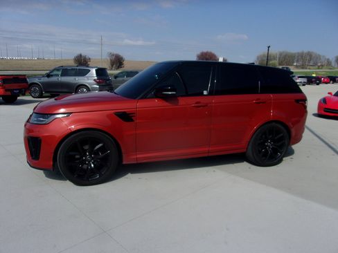 Used 2022 Land Rover Range Rover Sport SVR AWD/4WD image 5