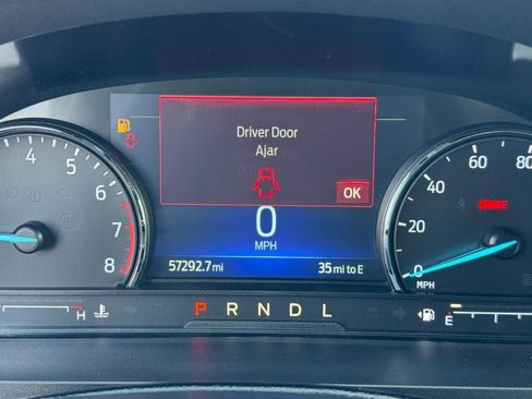 Used 2022 Ford Explorer XLT image 21