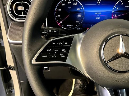 Certified 2026 Mercedes-Benz GLC 300 4MATIC image 24