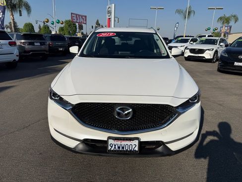Used 2019 MAZDA CX-5 Sport image 2