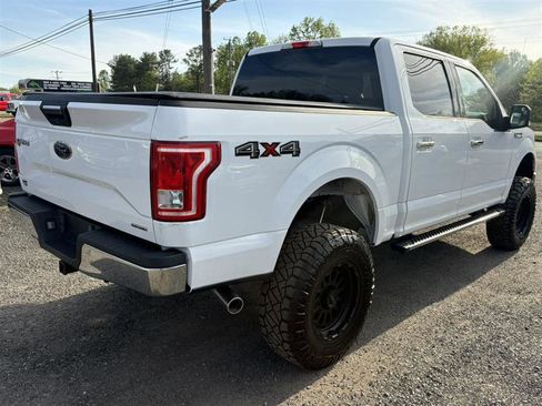 Used 2015 Ford F150 XLT w/ Equipment Group 301A Mid image 4
