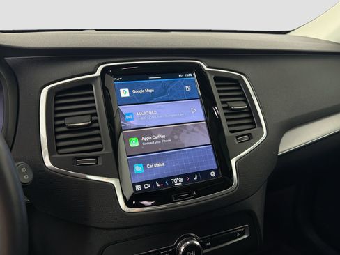 Certified 2023 Volvo XC90 B5 Core w/ Protection Package Premier image 15