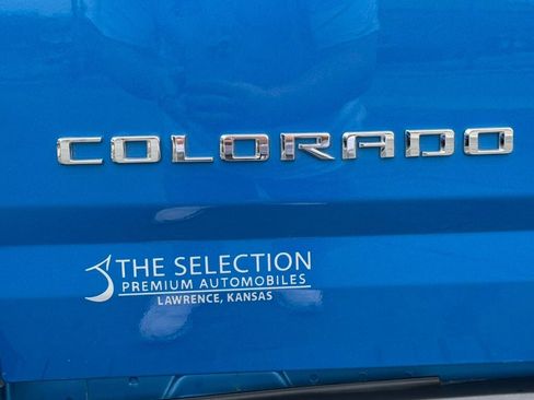 Used 2021 Chevrolet Colorado ZR2 image 14