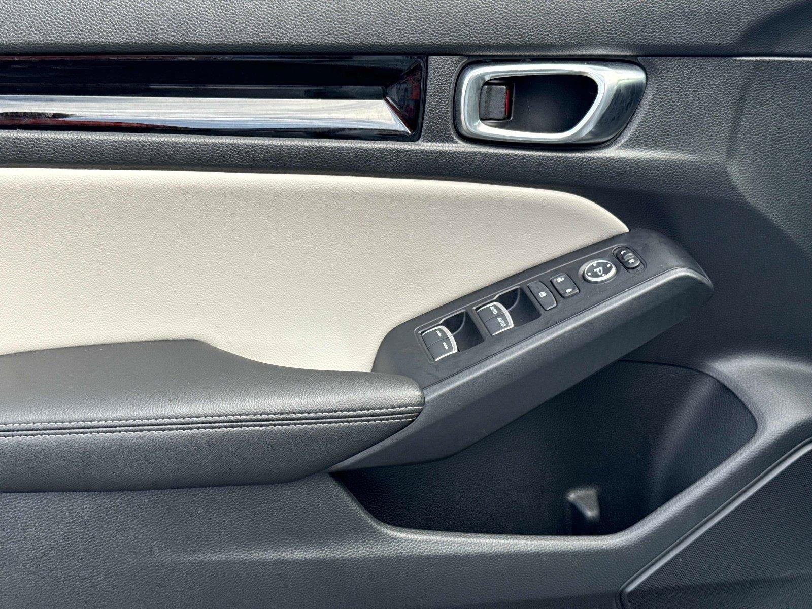Certified 2024 Honda Civic EX-L image 16