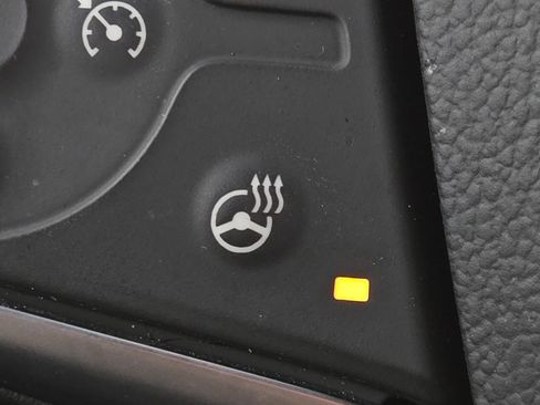 Used 2023 Chevrolet Traverse RS w/ LPO, Floor Liner Package image 19