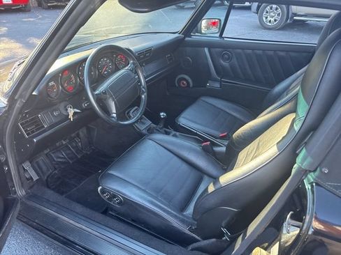 Used 1991 Porsche 911 Carrera RWD image 15