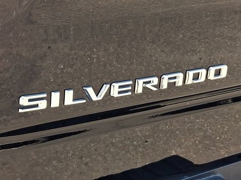 Used 2023 Chevrolet Silverado 1500 LT AWD/4WD image 33