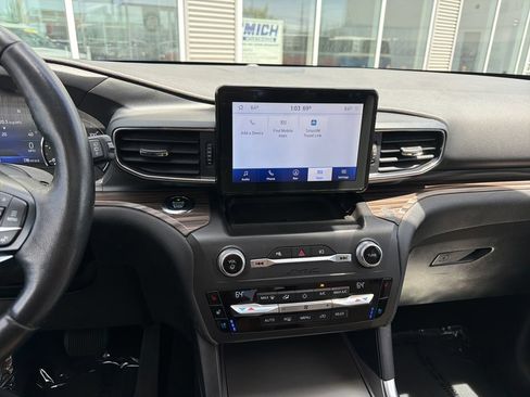 Used 2020 Ford Explorer Limited w/ Class III Trailer Tow Package AWD/4WD image 18