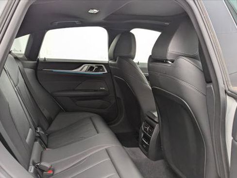 Used 2025 BMW 430i w/ Premium Package image 19