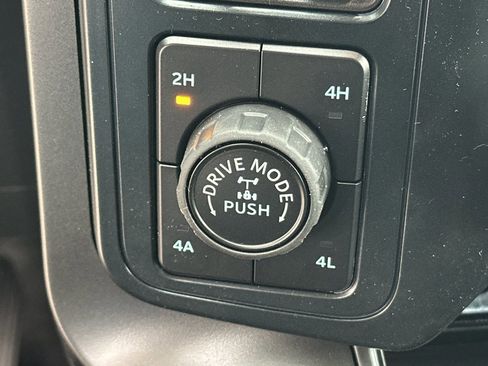 New 2025 Ford F150 Lariat w/ Equipment Group 501A Mid image 27