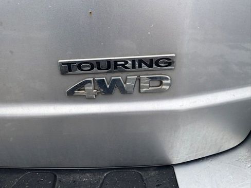 Used 2010 Honda Pilot Touring image 19