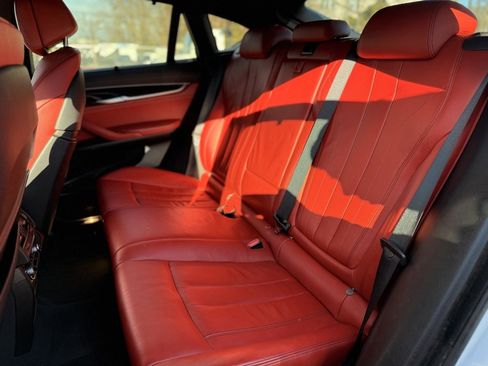 Used 2017 BMW X6 xDrive35i w/ M Sport Package image 16