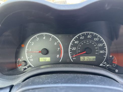 Used 2013 Toyota Corolla LE image 13