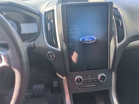 Certified 2022 Ford Edge SEL w/ Convenience Package image 27