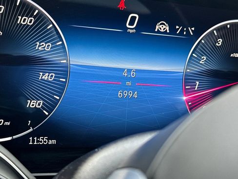 Used 2025 Mercedes-Benz GLS 450 4MATIC image 19