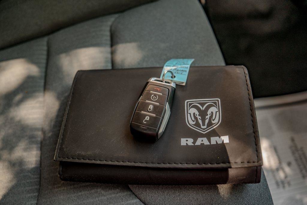 Used 2019 RAM 1500 Big Horn AWD/4WD image 22