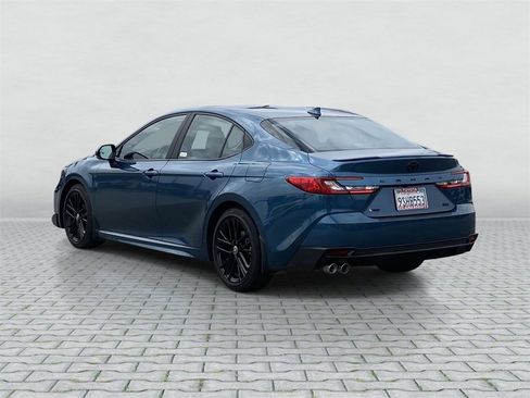 Certified 2025 Toyota Camry SE image 4