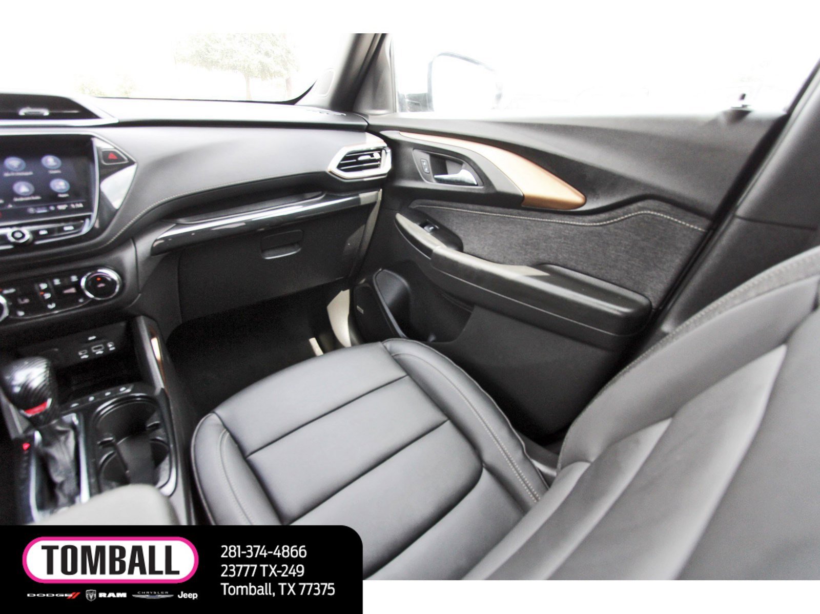Used 2023 Chevrolet TrailBlazer ACTIV w/ Sun and Liftgate Package FWD image 11