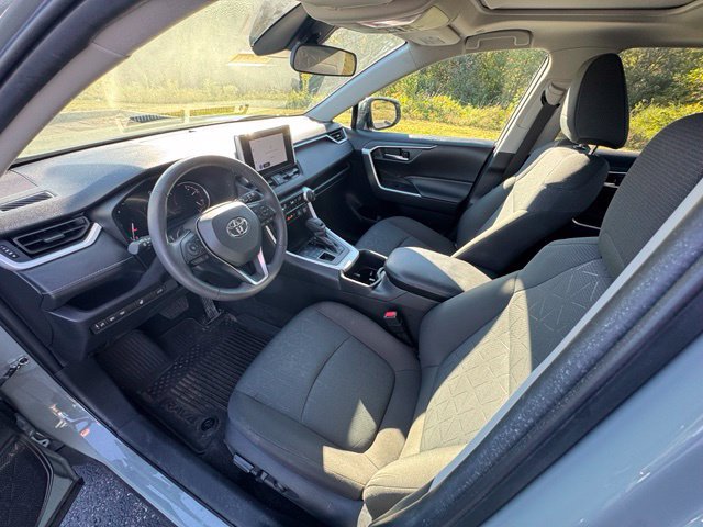 Used 2023 Toyota RAV4 XLE w/ Convenience Package AWD/4WD image 16
