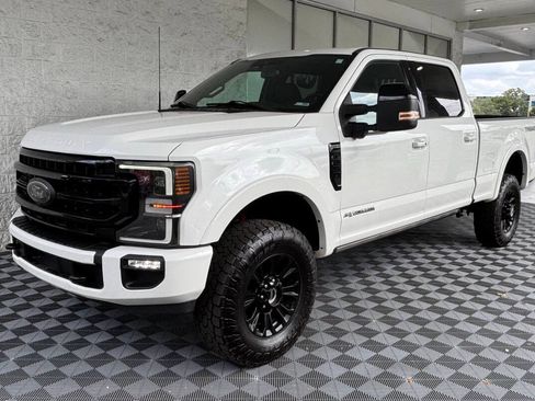 Used 2022 Ford F250 Lariat w/ Tremor Off-Road Package AWD/4WD image 6