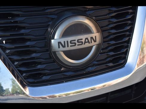 Used 2020 Nissan Rogue SV w/ Premium Package FWD image 46