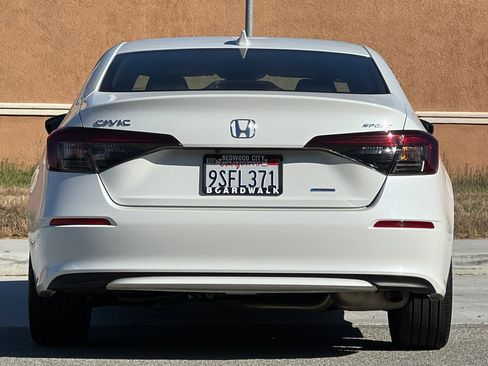 Used 2025 Honda Civic Sport image 5