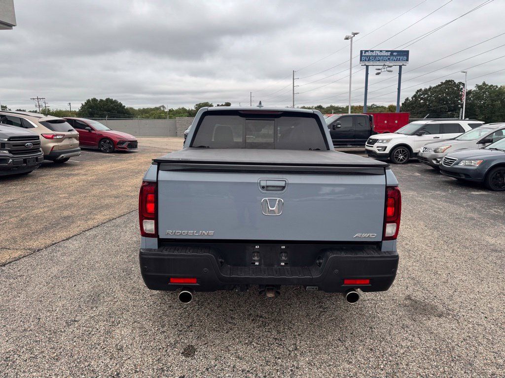 Used 2023 Honda Ridgeline RTL-E image 6