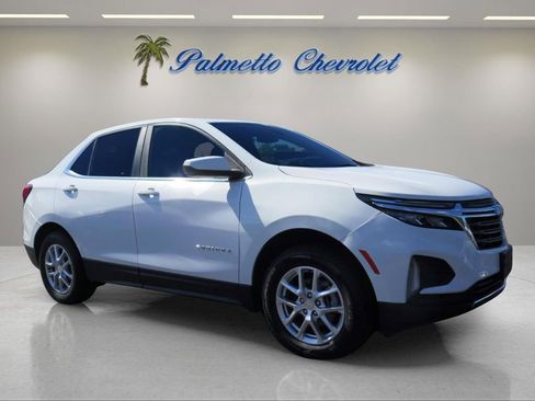 Used 2022 Chevrolet Equinox LT AWD/4WD image 1