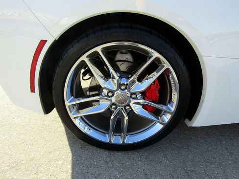 Used 2014 Chevrolet Corvette Stingray Convertible w/ 3LT Preferred Equipment Group image 23