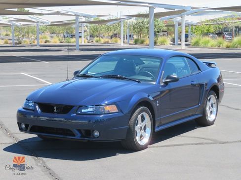 Used 2001 Ford Mustang Cobra RWD image 8