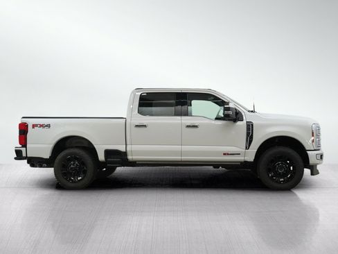Used 2023 Ford F350 Platinum AWD/4WD image 6