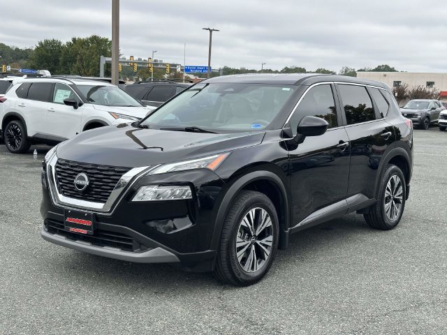 Used 2023 Nissan Rogue SV FWD image 6