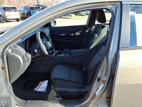 New 2026 Nissan Sentra SV image 6