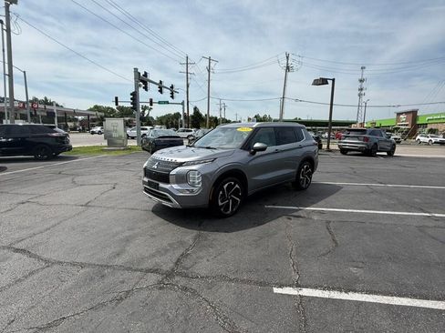 Used 2022 Mitsubishi Outlander SEL AWD/4WD image 6