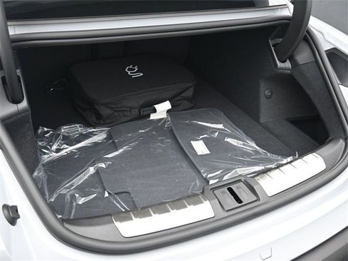 New 2025 Porsche Taycan GTS image 25