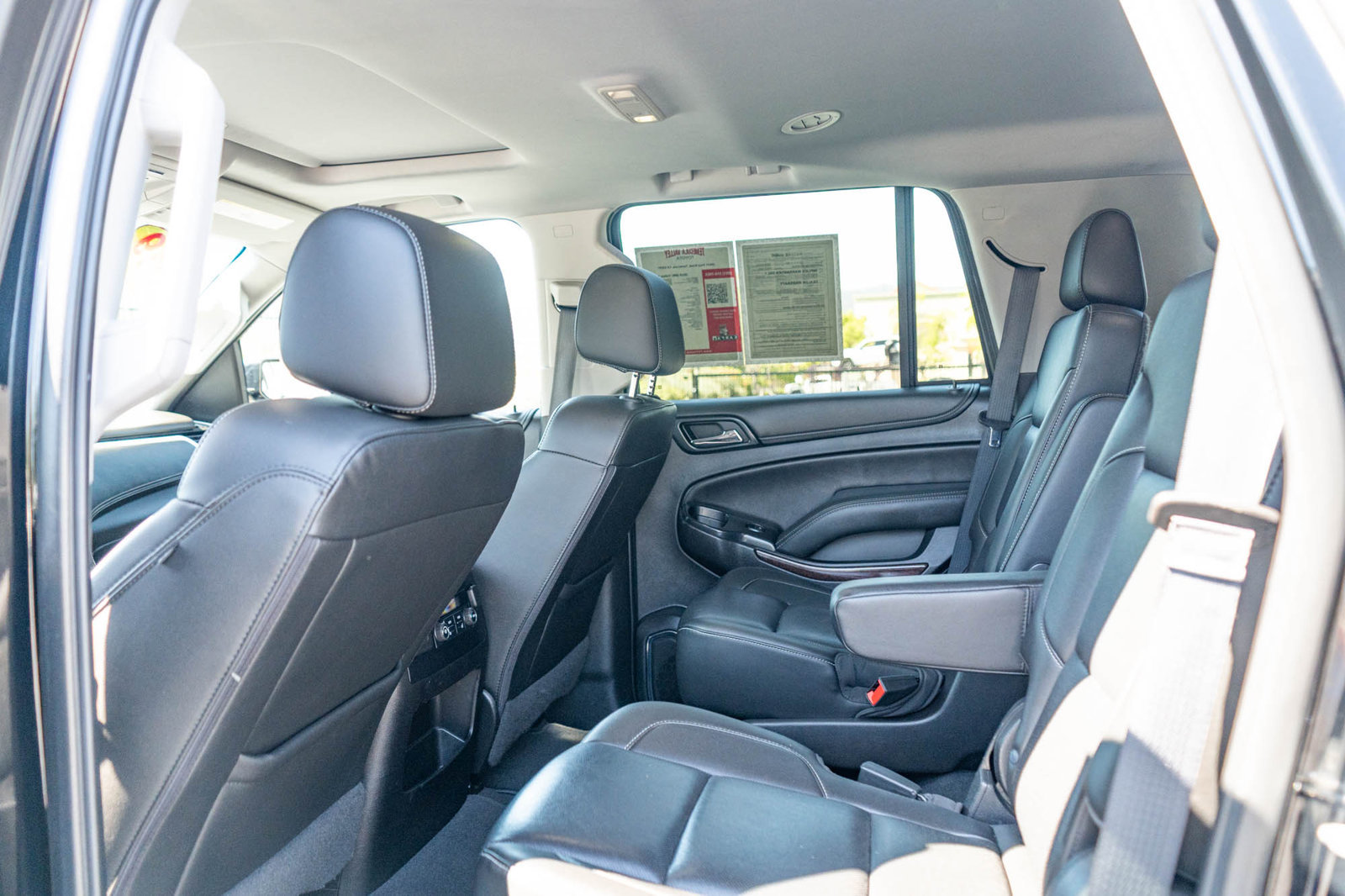 Used 2019 GMC Yukon SLT AWD/4WD image 16